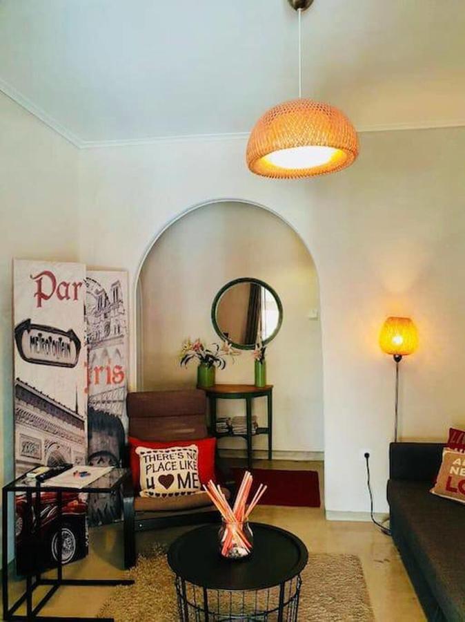 Openair Hot Tub/Big Balcony/Great Boutique Apt Athens Luaran gambar