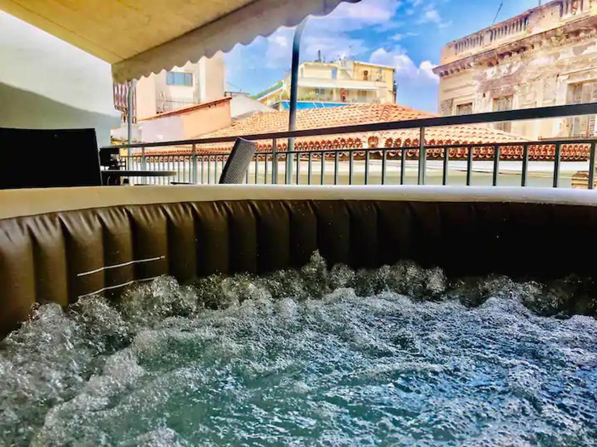 Openair Hot Tub/Big Balcony/Great Boutique Apt Athens Luaran gambar
