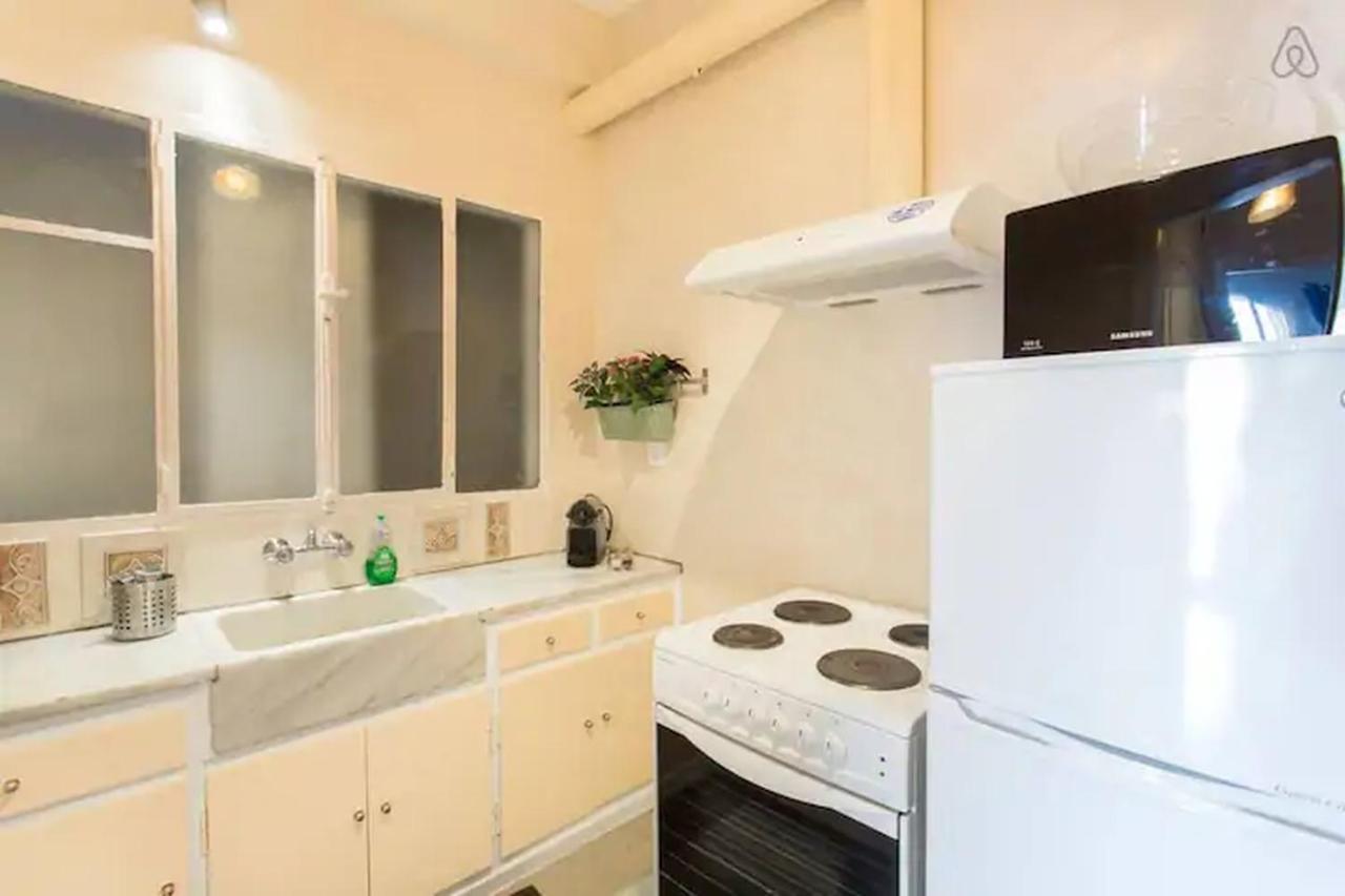 Openair Hot Tub/Big Balcony/Great Boutique Apt Athens Luaran gambar
