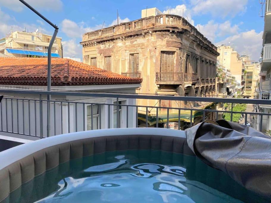 Openair Hot Tub/Big Balcony/Great Boutique Apt Athens Luaran gambar
