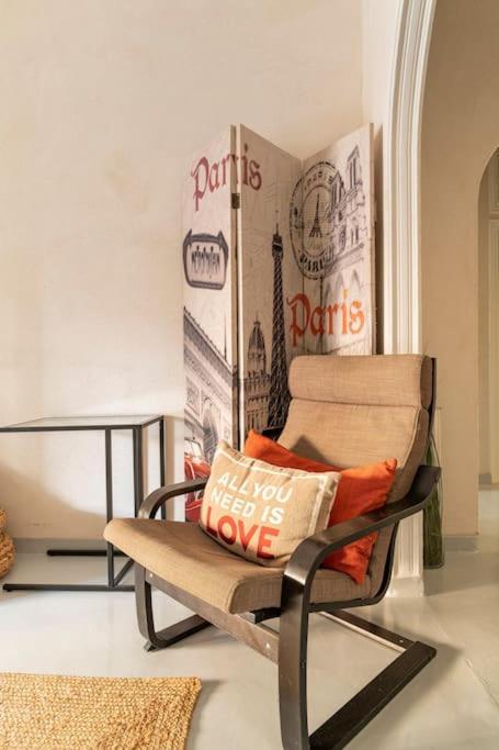 Openair Hot Tub/Big Balcony/Great Boutique Apt Athens Luaran gambar