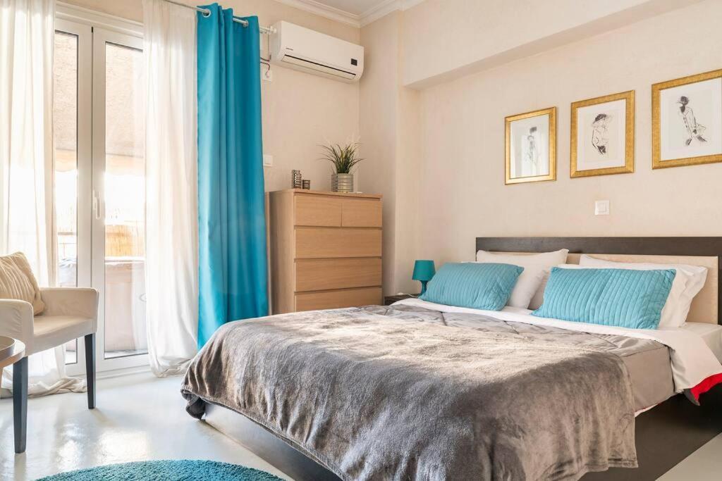 Openair Hot Tub/Big Balcony/Great Boutique Apt Athens Luaran gambar